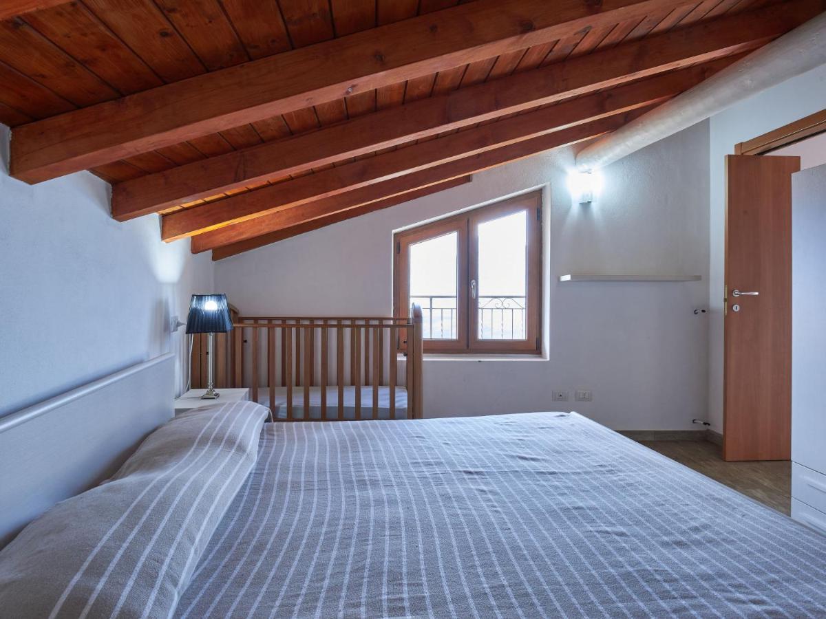 Apartment Rustico Maria - Dma390 By Interhome Vercana Dış mekan fotoğraf